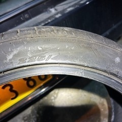 タイヤ　225/40r18の画像