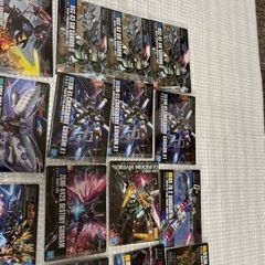 ガンダム　ウエハース　カード　ガンプラ　パッケージ　アート　コレクションの画像