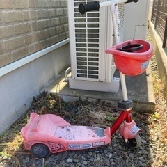 carsのキックボード