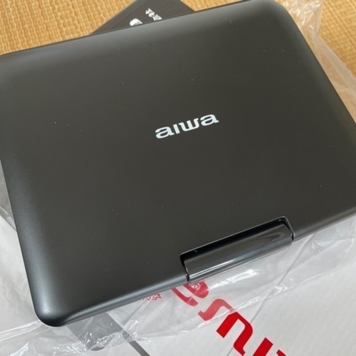 ポータブルDVDプレーヤー　7V型