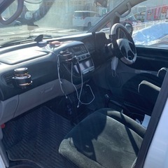 値下げ　稼働車　デリカスペースギア　アクティブフィールド　車検切れ間近　白　ホワイト　ガソリン車　の画像