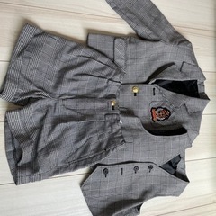 子供服、お昼寝布団。フォーマル服等の画像