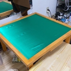 麻雀卓を無料でお譲りします（布張り替え済み）