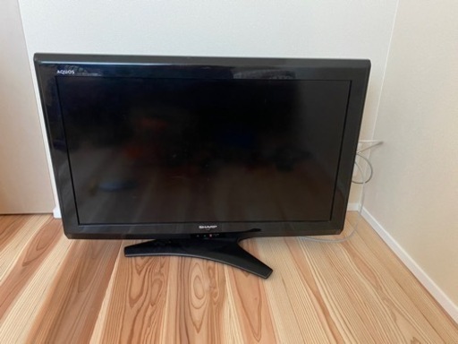 SHARP AQUOS 32型　2011年製
