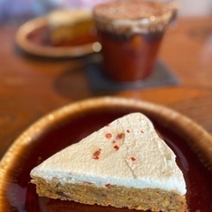 急募❗️本日3/5(日)18:00頃から三宮で夜カフェ行きません...