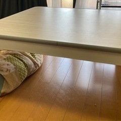 コタツ機能付きテーブル