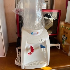 ウォーターサーバー　ペットボトル用