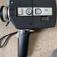 レトロな8mmカメラ