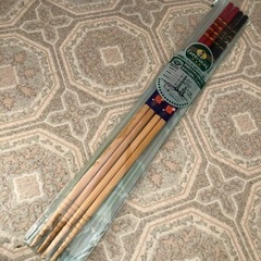 【新品】ステンレス計量カップ・菜箸２本＆計量スプーン（プラスティック）の画像