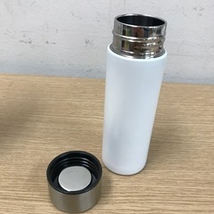 ☆値下げ☆ K2303-189 ステンレス製携帯用魔法瓶 0.135リットル 現状お渡しの画像