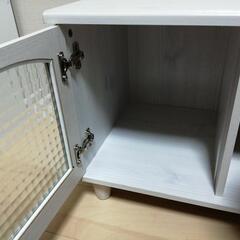 テレビ台の画像