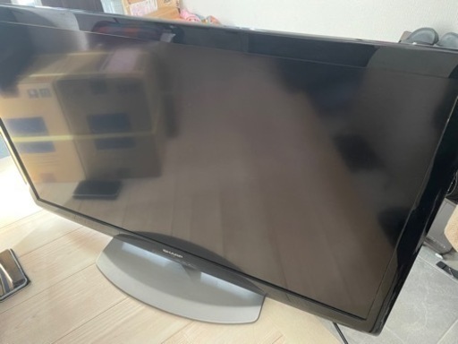 液晶テレビ　40インチ