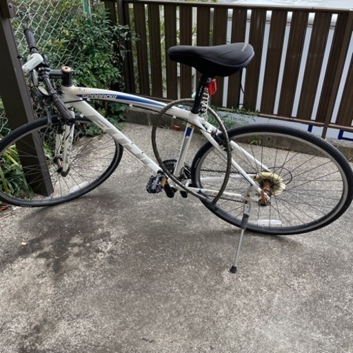 FUJIロードバイク差し上げます。