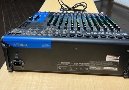新古品　ヤマハのミキサー