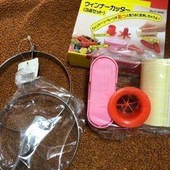 ウインナーカッター、クッキー型、ステンレス円形型・ドーナツ型＆クッキー型の画像