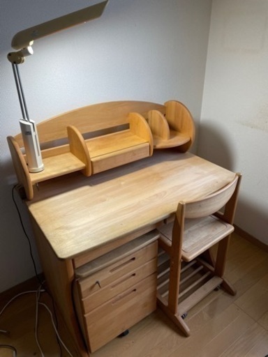 大川家具　学習机　椅子　そで机　ライト付き