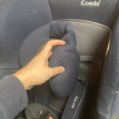 コンビ　カーシートの画像