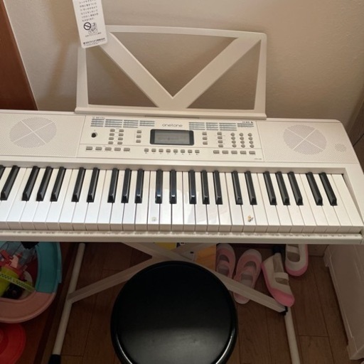 電子ピアノ