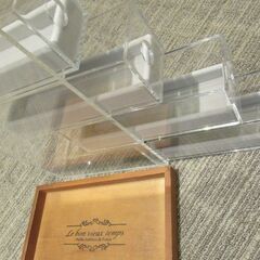 【新品同様】メガネ・アクセサリー・小物ケース　木製トレイ付の画像