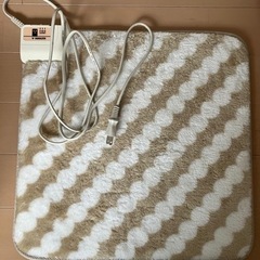 ホットカーペット