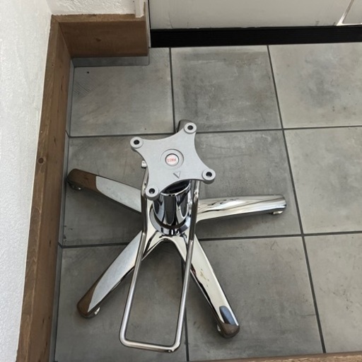 【処分品】店舗入れ替えの為の物です。