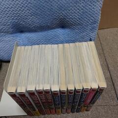 京極堂シリーズのコミカライズ１２冊の画像