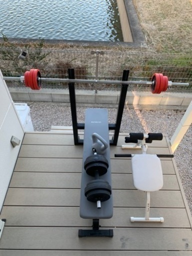 筋トレ（さらに値下げ！）ベンチプレス等、全身強化にいかがでしょうか？