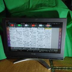 東芝　レグザ　３２型　HDD内臓