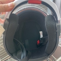 バイクのヘルメットの画像