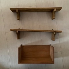 セリアで購入した、棚？