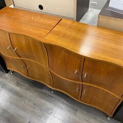 【トレファク熊谷駅前店】キャビネット8枚扉のご紹介です！
