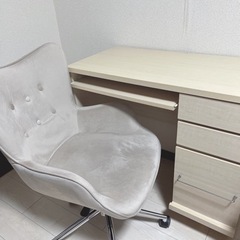 【引き取り限定】無料✨LOWYA PCデスク&チェアセット♡