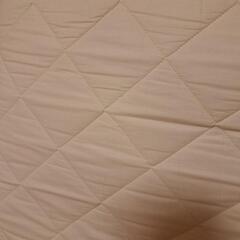 敷き布団　ベージュの画像
