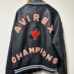 AVIREX革スタジャンの画像