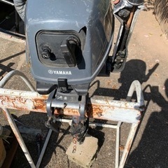 ヤマハ　不調2馬力船外機＋ボートの画像