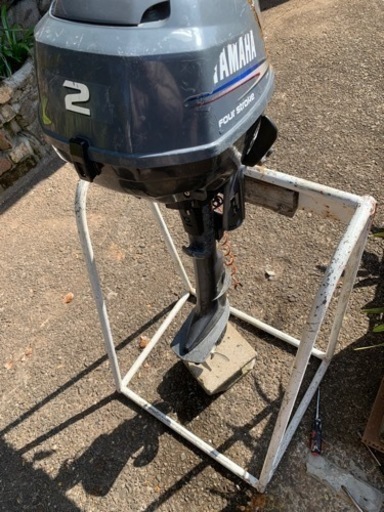 ヤマハ　不調2馬力船外機＋ボート