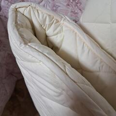 敷き布団　ベージュの画像
