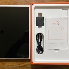 Android12搭載SIMフリータブレット　別売の保護ケース付きの画像