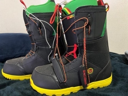 Burton ラスタカラースノボブーツ❗️