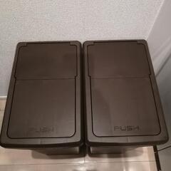 ゴミ箱2個セットにてお譲りいたします ※お譲り先決まりました