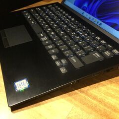 一宮でWindows11搭載機！2017年発売モデル VAIO 13.3インチ クアッドコアCPU Intel corei5-8250U RAM8GB/SSD】一宮市のパソコン屋 Mr.Carnival（ミスカニ）です！パソコン修理・中古パソコンの販売【クレカ&PayPay使えます！】受け渡しは店舗にて(^^)/【ノートパソコン】の画像