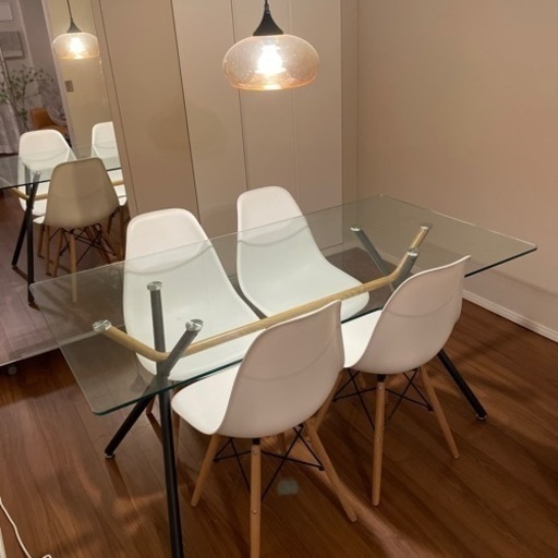 IKIKAGU ガラスダイニングテーブル