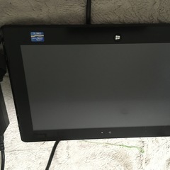 富士通　FUJITSU  タブレットPC パソコン　値下げ中の画像