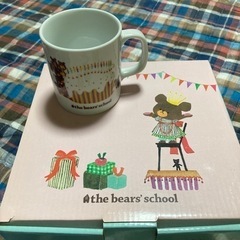 くまのがっこうのマグカップとプレートお譲りしますの画像