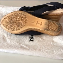 レディースサンダルの画像