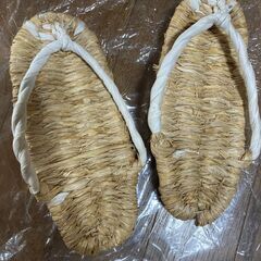 藁ぞうりの画像
