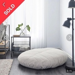 IKEA dihult プーフ（クッション ソファ）定価1万3千円の画像