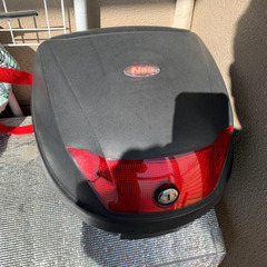 バイク　収納ケース　譲渡先決まりました。の画像