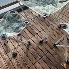 IKEA テーブル　椅子の画像