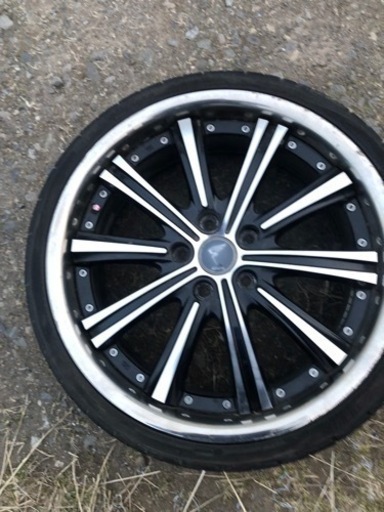 タイヤ、ホイール 225/35ZR19 88W